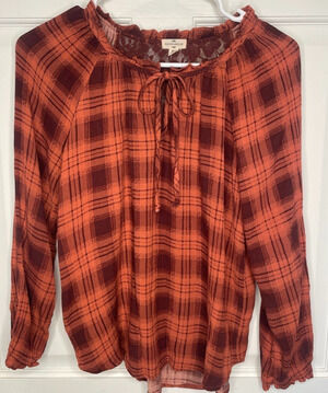 Maison & Belle Boho Lace Back Blouse Top Sz M Plaid Smocking Peasant Cowgirl